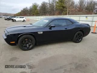 ✅ 2012 Dodge Challenger SXT • VIN: 2C3CDYAGXCH124888 • Lot: 82641564. Wystawiony na Copart z przebiegiem 120 448 mil. Bezpłatny archiwum sprzedaży aukcyjnych z USA i szczegółowy raport historii pojazdu na DreamBid. Zdjęcie 1.