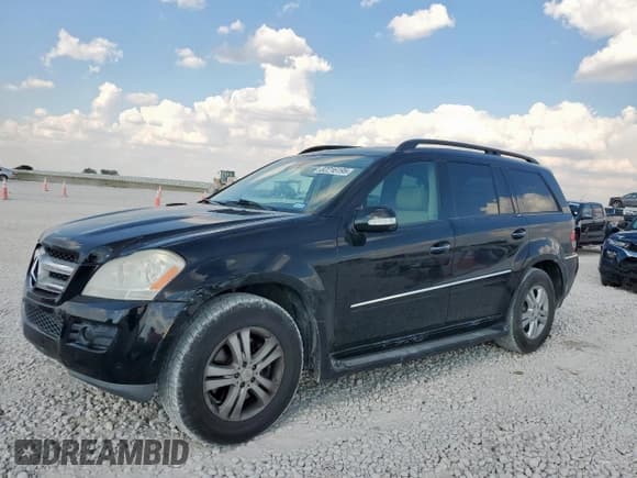 ✅ 2007 Mercedes-Benz GL 450 • VIN: 4JGBF71E27A243593 • Lot: 82216195. Listed on Copart with 174,818 mi. Free auction sales archive from the USA and detailed vehicle history report at DreamBid. Image 1.