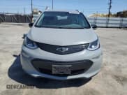 ✅ 2020 Chevrolet Bolt EV Premier • VIN: 1G1FZ6S03L4120476 • Lot: 54001384. Wystawiony na Copart z przebiegiem 61 366 mil. Bezpłatny archiwum sprzedaży aukcyjnych z USA i szczegółowy raport historii pojazdu na DreamBid. Zdjęcie 5.