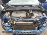 ✅ 2017 Ford Escape SE • VIN: 1FMCU0GD6HUB99582 • Lot: 89511525. Listed on Copart with 127,300 mi. Free auction sales archive from the USA and detailed vehicle history report at DreamBid. Image 12.