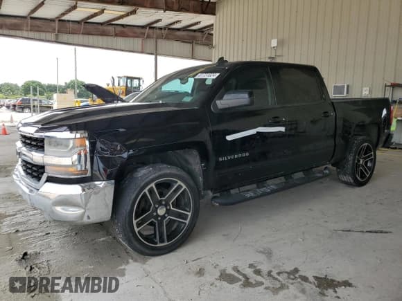 ✅ 2016 Chevrolet Silverado 1500 LT • VIN: 3GCPCREC5GG114532 • Лот: 61731024. Опубликован ранее на Copart с пробегом 113 565 миль. Бесплатный доступ к архиву аукционных продаж из США и подробный отчёт об истории автомобиля на DreamBid. Изображение 1.
