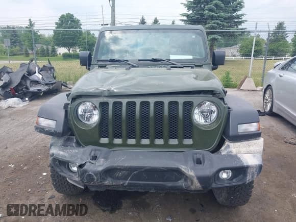 ✅ 2021 Jeep Wrangler Sport • VIN: 1C4GJXAG2MW591435 • Lot: 42427627. Listed on IAAI with 48,619 mi. Free auction sales archive from the USA and detailed vehicle history report at DreamBid. Image 12.