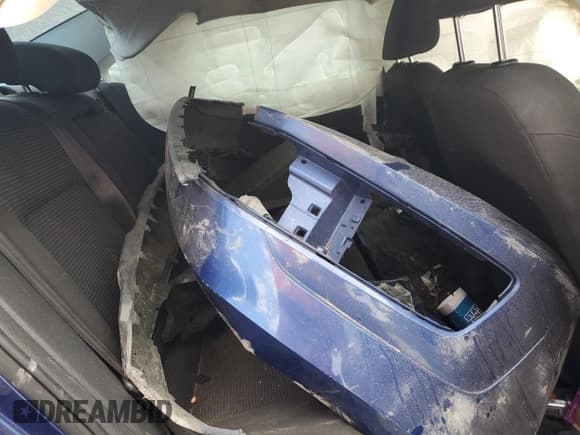 ✅ 2016 Volkswagen Passat S • VIN: 1VWAS7A35GC013641 • Лот: 81851225. Опубликован ранее на Copart с пробегом Не указан. Бесплатный доступ к архиву аукционных продаж из США и подробный отчёт об истории автомобиля на DreamBid. Изображение 10.