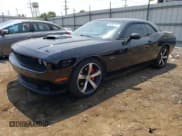 ✅ 2015 Dodge Challenger R/T Plus • VIN: 2C3CDZBTXFH889055 • Lot: 55486153. Wystawiony na Copart z przebiegiem 83 000 mil. Bezpłatny archiwum sprzedaży aukcyjnych z USA i szczegółowy raport historii pojazdu na DreamBid. Zdjęcie 1.