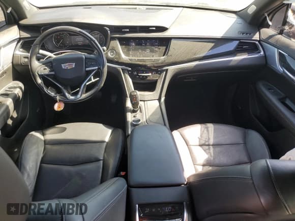 ✅ 2020 Cadillac XT6 FWD Premium Luxury • VIN: 1GYKPCRS7LZ146285 • Lot: 69234685. Wystawiony na Copart z przebiegiem 58 345 mil. Bezpłatny archiwum sprzedaży aukcyjnych z USA i szczegółowy raport historii pojazdu na DreamBid. Zdjęcie 8.