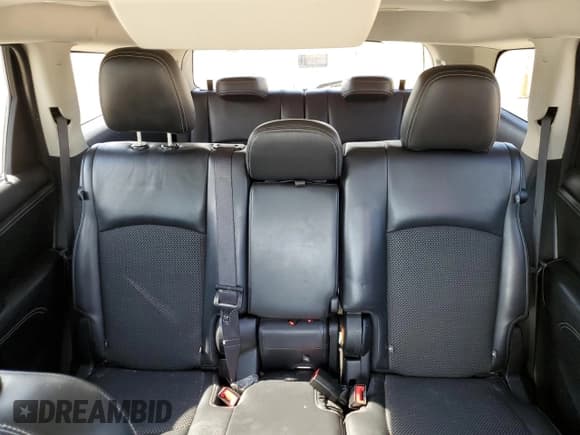 ✅ 2017 Dodge Journey Crossroad Plus • VIN: 3C4PDCGB1HT607874 • Lot: 55747565. Listed on Copart with 117,207 mi. Free auction sales archive from the USA and detailed vehicle history report at DreamBid. Image 10.