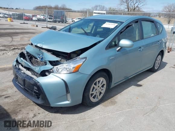✅ 2017 Toyota Prius Two • VIN: JTDZN3EU3HJ073987 • Lot: 41962458. Listed on IAAI with 84,464 mi. Free auction sales archive from the USA and detailed vehicle history report at DreamBid. Image 2.