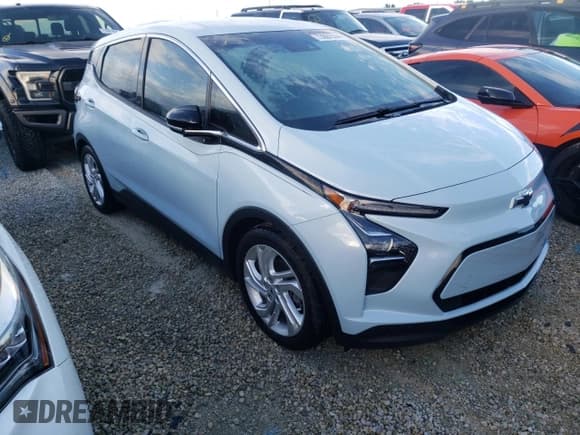 ✅ 2023 Chevrolet Bolt EV 1LT • VIN: 1G1FW6S00P4121440 • Lot: 73885534. Wystawiony na Copart z przebiegiem 5 244 mil. Bezpłatny archiwum sprzedaży aukcyjnych z USA i szczegółowy raport historii pojazdu na DreamBid. Zdjęcie 4.