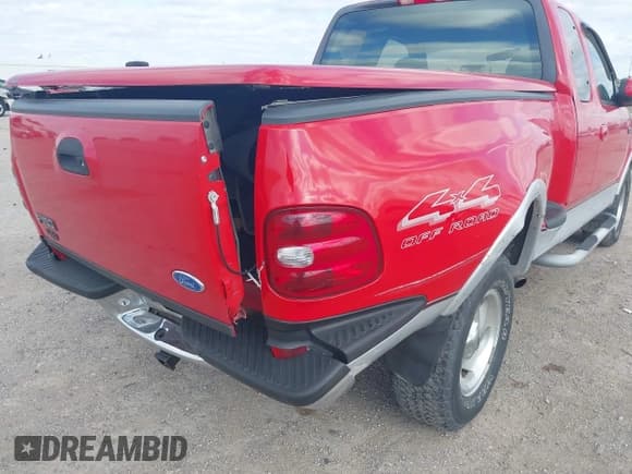 ✅ 1997 Ford F-150 • VIN: 1FTDX08W9VKA62918 • Лот: 43693782. Опубликован ранее на IAAI с пробегом 222 711 миль. Бесплатный доступ к архиву аукционных продаж из США и подробный отчёт об истории автомобиля на DreamBid. Изображение 6.