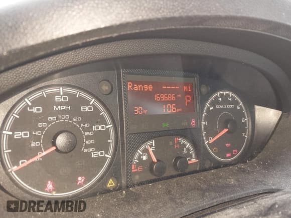 ✅ 2018 Ram ProMaster Cargo • VIN: 3C6URVJG8JE101237 • Lot: 43797901. Listed on IAAI with 169,686 mi. Free auction sales archive from the USA and detailed vehicle history report at DreamBid. Image 7.