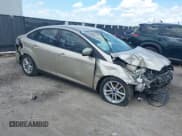 ✅ 2018 Ford Focus SE • VIN: 1FADP3FE2JL311761 • Lot: 42599206. Listed on IAAI with 71,655 mi. Free auction sales archive from the USA and detailed vehicle history report at DreamBid. Image 1.