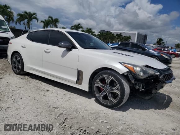 ✅ 2020 Kia Stinger GT-Line • VIN: KNAE15LA9L6083060 • Лот: 62824085. Опубликован ранее на Copart с пробегом 165 805 миль. Бесплатный доступ к архиву аукционных продаж из США и подробный отчёт об истории автомобиля на DreamBid. Изображение 4.