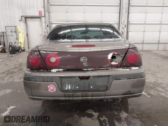 ✅ 2003 Chevrolet Impala • VIN: 2G1WF52E739332311 • Lot: 43818883. Wystawiony na IAAI z przebiegiem 181 657 mil. Bezpłatny archiwum sprzedaży aukcyjnych z USA i szczegółowy raport historii pojazdu na DreamBid. Zdjęcie 16.