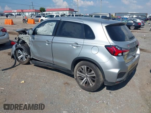 ✅ 2020 Mitsubishi Outlander SE • VIN: JA4AP4AU0LU015713 • Lot: 42583227. Wystawiony na IAAI z przebiegiem 143 751 mil. Bezpłatny archiwum sprzedaży aukcyjnych z USA i szczegółowy raport historii pojazdu na DreamBid. Zdjęcie 3.
