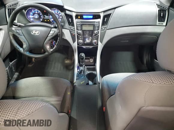 ✅ 2012 Hyundai Sonata GLS • VIN: 5NPEB4AC1CH310293 • Lot: 73098894. Listed on Copart with 292,123 mi. Free auction sales archive from the USA and detailed vehicle history report at DreamBid. Image 8.