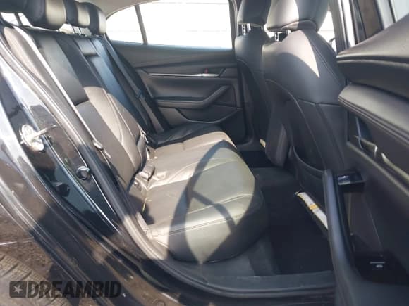 ✅ 2020 Mazda 3 Preferred • VIN: 3MZBPBDM2LM133399 • Лот: 42513595. Опубликован ранее на IAAI с пробегом 70 814 миль. Бесплатный доступ к архиву аукционных продаж из США и подробный отчёт об истории автомобиля на DreamBid. Изображение 8.