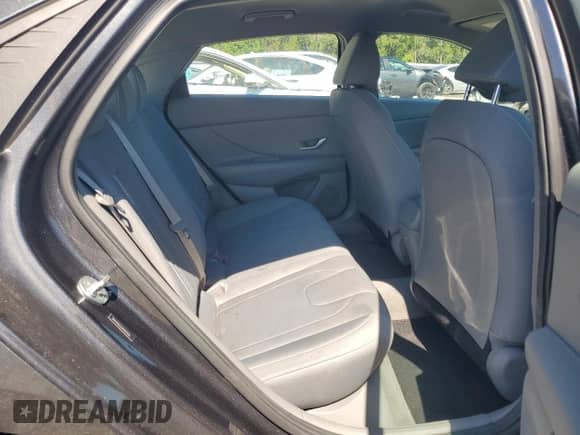 ✅ 2023 Hyundai Elantra SEL • VIN: 5NPLM4AG8PH093139 • Лот: 86434255. Размещён на Copart с пробегом 77 590 миль миль. Получите бесплатный доступ к архиву аукционных продаж из США и посмотрите подробный отчёт об истории автомобиля на DreamBid. Изображение 10.