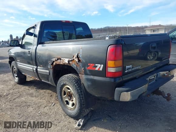 ✅ 2000 Chevrolet Silverado 1500 LS • VIN: 1GCEK14T3YZ193410 • Лот: 41440476. Опубликован ранее на IAAI с пробегом 139 309 миль. Бесплатный доступ к архиву аукционных продаж из США и подробный отчёт об истории автомобиля на DreamBid. Изображение 3.