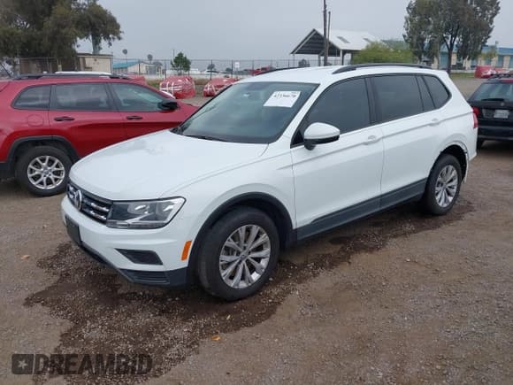 ✅ 2019 Volkswagen Tiguan S • VIN: 3VV1B7AX4KM177817 • Lot: 42336670. Listed on IAAI with 46,492 mi. Free auction sales archive from the USA and detailed vehicle history report at DreamBid. Image 18.