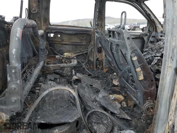 ✅ 2015 Ram 1500 Big Horn • VIN: 1C6RR7LM2FS636847 • Lot: 51498205. Listed on Copart with Not provided. Free auction sales archive from the USA and detailed vehicle history report at DreamBid. Image 10.