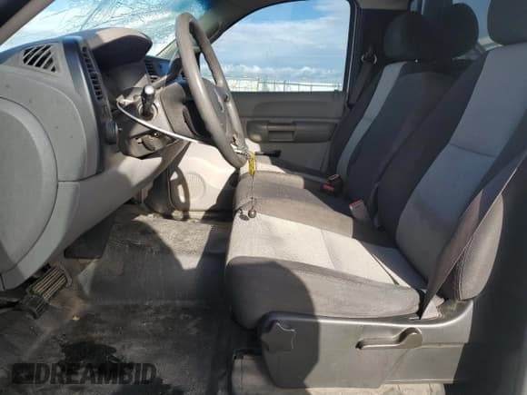 ✅ 2007 Chevrolet Silverado 1500 Work Truck • VIN: 1GCEC14X57Z620021 • Lot: 91412905. Listed on Copart with 272,114 mi. Free auction sales archive from the USA and detailed vehicle history report at DreamBid. Image 7.