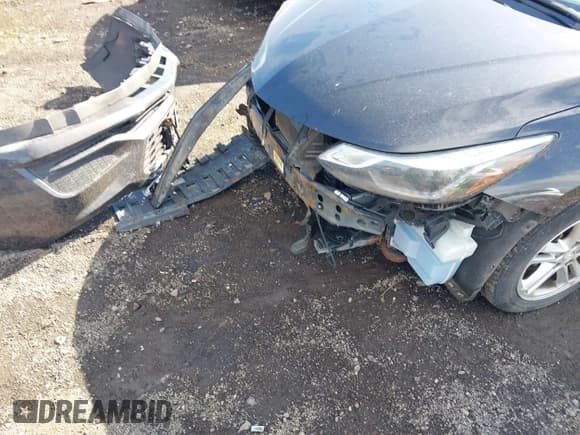 ✅ 2016 Chevrolet Cruze LT • VIN: 1G1BE5SMXG7273321 • Lot: 43491200. Listed on IAAI with 174,729 mi. Free auction sales archive from the USA and detailed vehicle history report at DreamBid. Image 6.