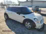 2011 MINI Hardtop с VIN WMWSU3C59BT099244, выставлен на аукционе Copart как лот 43682064 с пробегом 168 133 миль миль и Чистый • Clean title. История ставок и продаж доступна на DreamBid. Изображение 4.