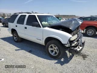 ✅ 2003 Chevrolet Blazer LS • VIN: 1GNCS13X43K162199 • Lot: 49215295. Wystawiony na Copart z przebiegiem Nie podano. Bezpłatny archiwum sprzedaży aukcyjnych z USA i szczegółowy raport historii pojazdu na DreamBid. Zdjęcie 4.