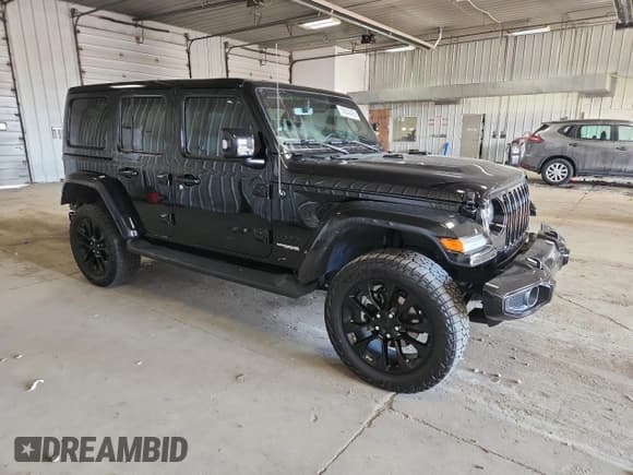 ✅ 2022 Jeep Wrangler Unlimited Sahara Altitude • VIN: 1C4HJXEG7NW111230 • Лот: 92043455. Опубликован ранее на Copart с пробегом 54 336 миль. Бесплатный доступ к архиву аукционных продаж из США и подробный отчёт об истории автомобиля на DreamBid. Изображение 4.