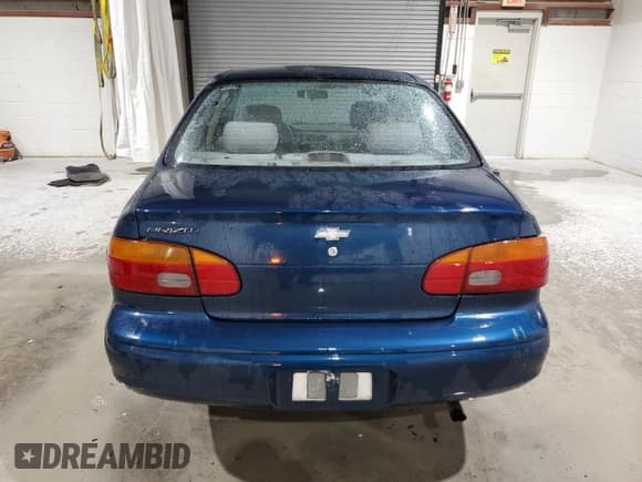 ✅ 2001 Chevrolet Prizm • VIN: 1Y1SK52841Z425300 • Lot: 84614435. Listed on Copart with 171,129 mi. Free auction sales archive from the USA and detailed vehicle history report at DreamBid. Image 6.