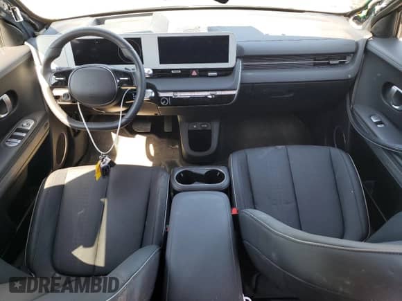 2024 Hyundai Ioniq 5 Limited z VIN KM8KRDDF3RU240259, wystawiony jako Copart lot #55233294 z przebiegiem 4 467 mil mil oraz Szkoda całkowita • Salvage title. Historia ofert i sprzedaży dostępna na DreamBid. Obrazek 8.