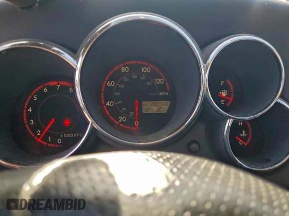 ✅ 2004 Toyota Matrix Std • VIN: 2T1KR32E74C262084 • Lot: 95997155. Wystawiony na Copart z przebiegiem 200 968 mil. Bezpłatny archiwum sprzedaży aukcyjnych z USA i szczegółowy raport historii pojazdu na DreamBid. Zdjęcie 9.