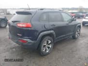 ✅ 2014 Jeep Cherokee Trailhawk • VIN: 1C4PJMBB5EW120432 • Lot: 41973114. Wystawiony na IAAI z przebiegiem 88 795 mil. Bezpłatny archiwum sprzedaży aukcyjnych z USA i szczegółowy raport historii pojazdu na DreamBid. Zdjęcie 4.