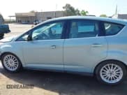 ✅ 2013 Ford C-Max SEL • VIN: 1FADP5BU4DL500294 • Лот: 42081916. Опубликован ранее на IAAI с пробегом 183 300 миль. Бесплатный доступ к архиву аукционных продаж из США и подробный отчёт об истории автомобиля на DreamBid. Изображение 14.