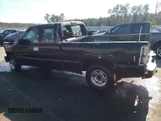 1999 Chevrolet Silverado 2500 z VIN 1GCFC29T3XZ176654, wystawiony jako Copart lot #88142645 z przebiegiem Nie podano mil oraz Szkoda całkowita • Salvage title. Historia ofert i sprzedaży dostępna na DreamBid. Obrazek 2.