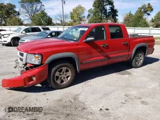 2008 Dodge Dakota z VIN 1D7HE78N58S524344, wystawiony jako Copart lot #75736884 z przebiegiem 214 913 mil mil oraz Szkoda całkowita • Salvage title. Historia ofert i sprzedaży dostępna na DreamBid. Obrazek 1.