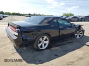 ✅ 2012 Dodge Challenger SRT-8 392 • VIN: 2C3CDYCJ0CH208498 • Lot: 55696214. Wystawiony na Copart z przebiegiem 110 987 mil. Bezpłatny archiwum sprzedaży aukcyjnych z USA i szczegółowy raport historii pojazdu na DreamBid. Zdjęcie 3.