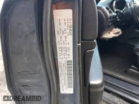 2018 Jeep Grand Cherokee Altitude z VIN 1C4RJFAG3JC332047, wystawiony jako Copart lot #86796385 z przebiegiem 123 992 mil mil oraz Szkoda całkowita • Salvage title. Historia ofert i sprzedaży dostępna na DreamBid. Obrazek 13.