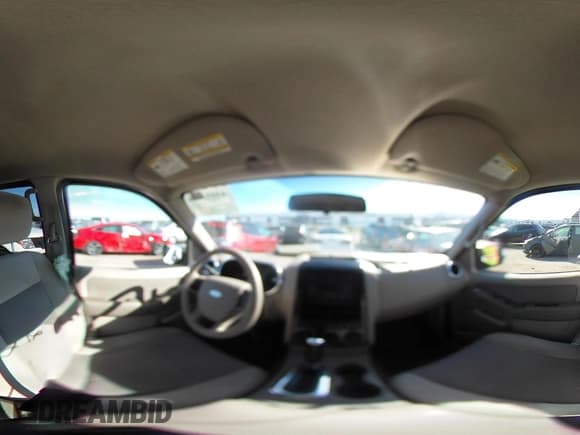 ✅ 2007 Ford Explorer XLT • VIN: 1FMEU73E07UB39148 • Lot: 43593296. Wystawiony na IAAI z przebiegiem 83 470 mil. Bezpłatny archiwum sprzedaży aukcyjnych z USA i szczegółowy raport historii pojazdu na DreamBid. Zdjęcie 18.