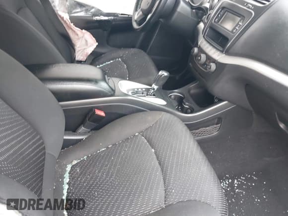 ✅ 2018 Dodge Journey SXT • VIN: 3C4PDCBB3JT145427 • Lot: 42345613. Listed on IAAI with 99,657 mi. Free auction sales archive from the USA and detailed vehicle history report at DreamBid. Image 5.