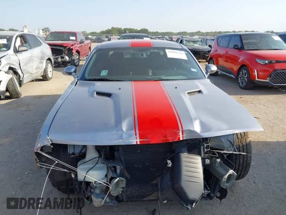 2014 Dodge Challenger SXT с VIN 2C3CDYAG3EH141115, выставлен на аукционе IAAI как лот 43092764 с пробегом 74 131 миль миль и . История ставок и продаж доступна на DreamBid. Изображение 13.