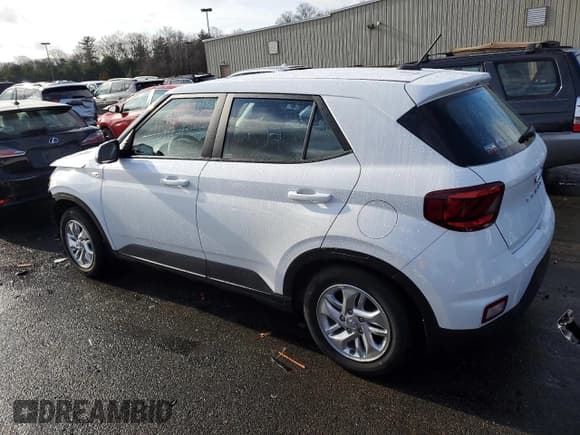 ✅ 2023 Hyundai Venue SE • VIN: KMHRB8A36PU214045 • Lot: 84718684. Listed on Copart with 27,338 mi. Free auction sales archive from the USA and detailed vehicle history report at DreamBid. Image 2.