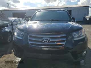 2012 Hyundai Santa Fe SE с VIN 5XYZH4AG8CG120548, выставлен на аукционе Copart как лот 70527564 с пробегом 62 741 миль миль и Списание • Salvage title. История ставок и продаж доступна на DreamBid. Изображение 5.
