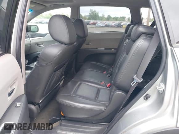 ✅ 2006 Subaru Tribeca 7-Pass • VIN: 4S4WX85C164411668 • Лот: 42512021. Опубликован ранее на IAAI с пробегом 169 972 миль. Бесплатный доступ к архиву аукционных продаж из США и подробный отчёт об истории автомобиля на DreamBid. Изображение 8.