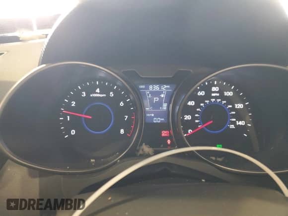 2015 Hyundai Veloster z VIN KMHTC6AD0FU236993, wystawiony jako Copart lot #62411173 z przebiegiem 83 612 mil mil oraz . Historia ofert i sprzedaży dostępna na DreamBid. Obrazek 9.