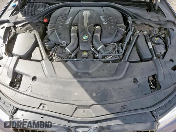 ✅ 2016 BMW 7 Series 750i • VIN: WBA7F0C53GGL99778 • Lot: 92937955. Listed on Copart with 105,323 mi. Free auction sales archive from the USA and detailed vehicle history report at DreamBid. Image 11.