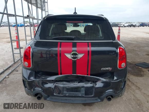 ✅ 2012 MINI Countryman S • VIN: WMWZC3C52CWL83252 • Lot: 42654900. Listed on IAAI with 108,479 mi. Free auction sales archive from the USA and detailed vehicle history report at DreamBid. Image 16.