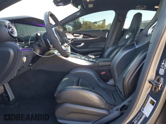 ✅ 2019 Mercedes-Benz AMG GT 63 AMG • VIN: WDD7X8JB0KA004786 • Лот: 89851775. Опубликован ранее на Copart с пробегом 44 861 миль. Бесплатный доступ к архиву аукционных продаж из США и подробный отчёт об истории автомобиля на DreamBid. Изображение 7.