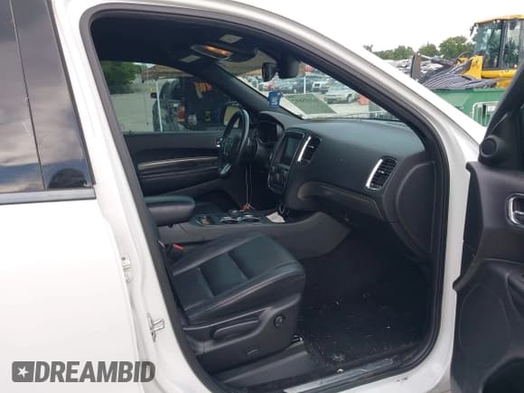 ✅ 2017 Dodge Durango GT • VIN: 1C4RDJDG4HC657290 • Lot: 42695892. Wystawiony na IAAI z przebiegiem 85 819 mil. Bezpłatny archiwum sprzedaży aukcyjnych z USA i szczegółowy raport historii pojazdu na DreamBid. Zdjęcie 5.