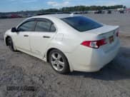✅ 2009 Acura TSX • VIN: JH4CU26689C003750 • Lot: 43347347. Wystawiony na IAAI z przebiegiem 338 874 mil. Bezpłatny archiwum sprzedaży aukcyjnych z USA i szczegółowy raport historii pojazdu na DreamBid. Zdjęcie 3.
